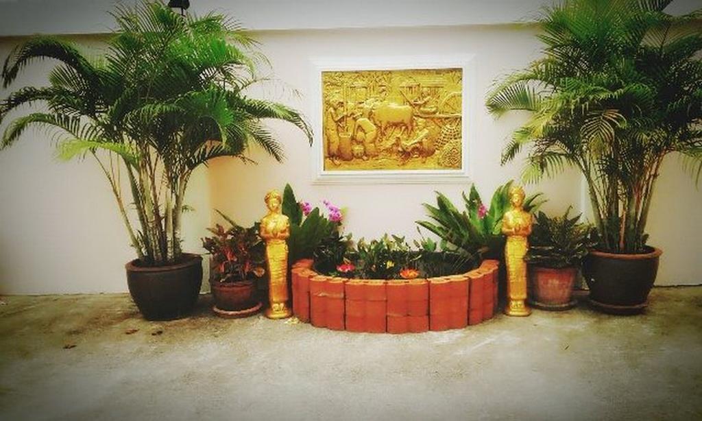 Majestic Villas Phuket Rawai Exteriör bild