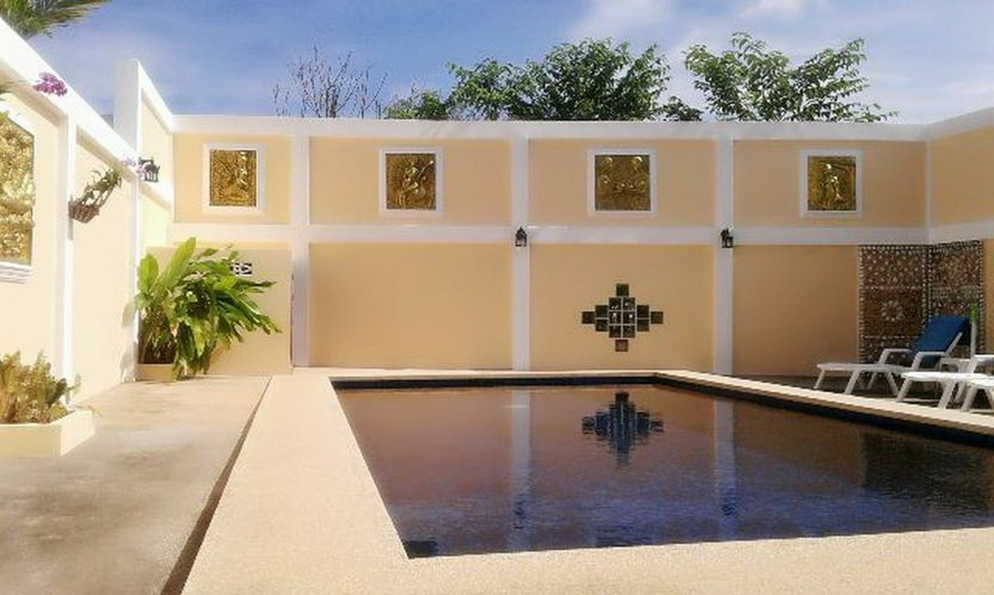 Majestic Villas Phuket Rawai Exteriör bild